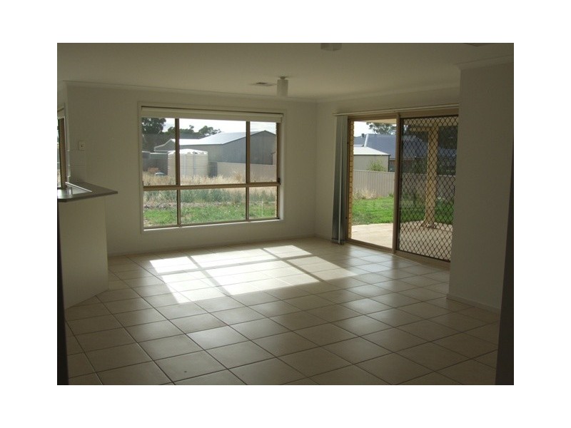 6 Fairweather Drive, Strathalbyn SA 5255