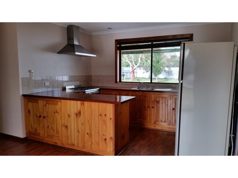60 Ashbourne Road, Strathalbyn SA 5255