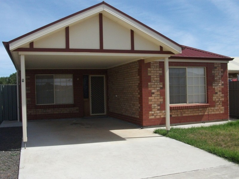 7/71 Strathmont Court, Strathalbyn SA 5255