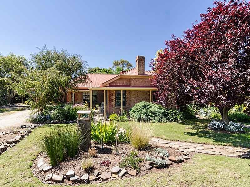 9 Stephens Avenue, Strathalbyn SA 5255
