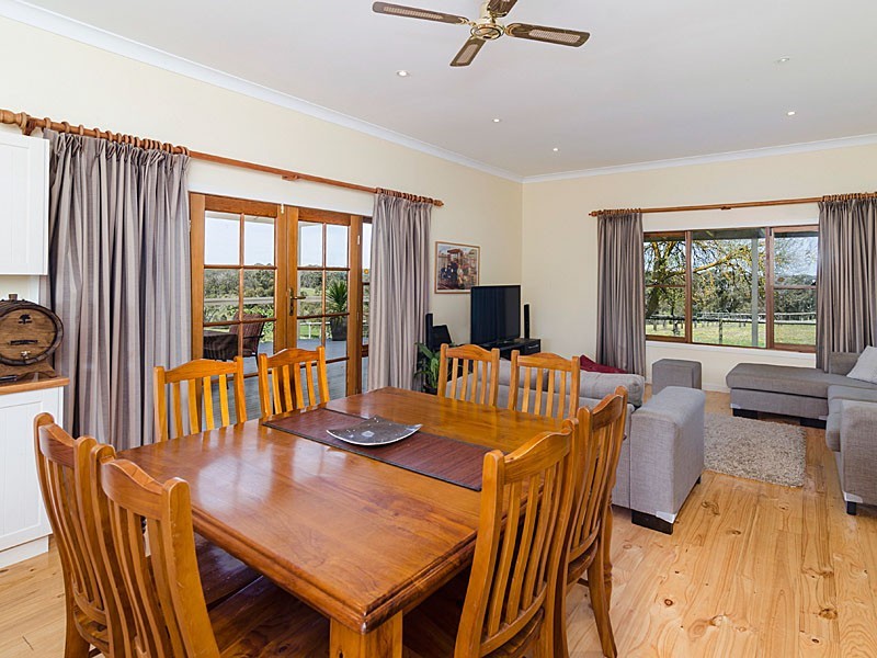 83 Todd Road, Mylor SA 5153