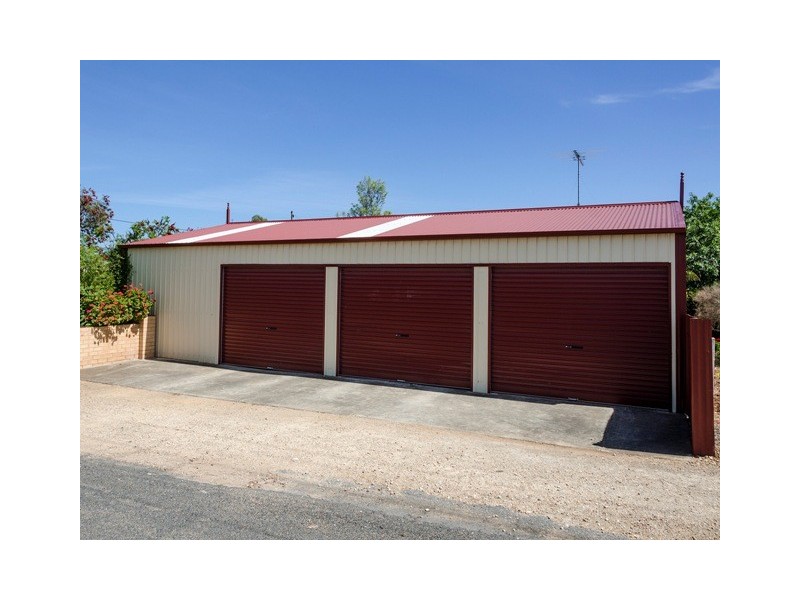 12 Murray Street, Strathalbyn SA 5255