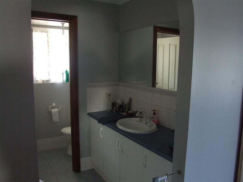 11 Maroo Street, Milang SA 5256