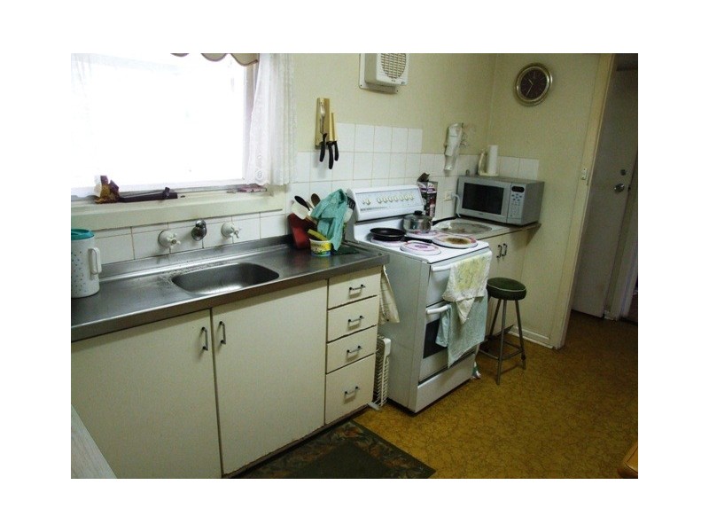 39 Ashbourne Road, Strathalbyn SA 5255