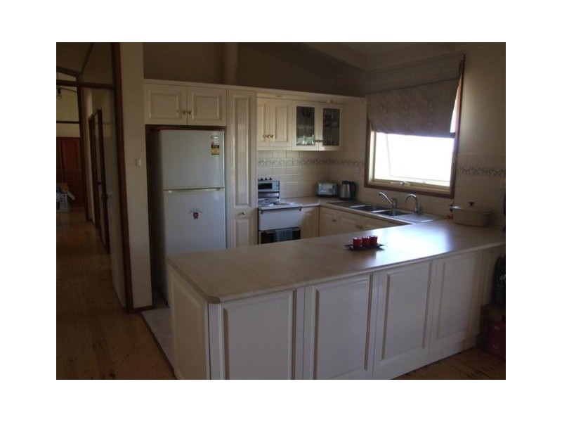 16 McDonald Street, Milang SA 5256