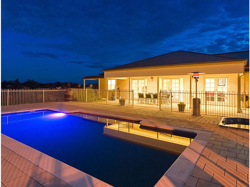 40 Trainers Way, Strathalbyn SA 5255