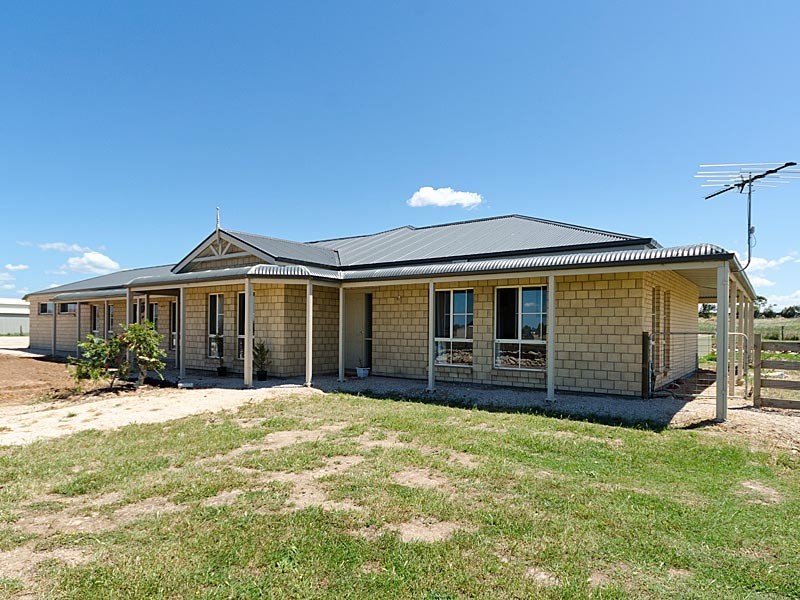 40 Trainers Way, Strathalbyn SA 5255