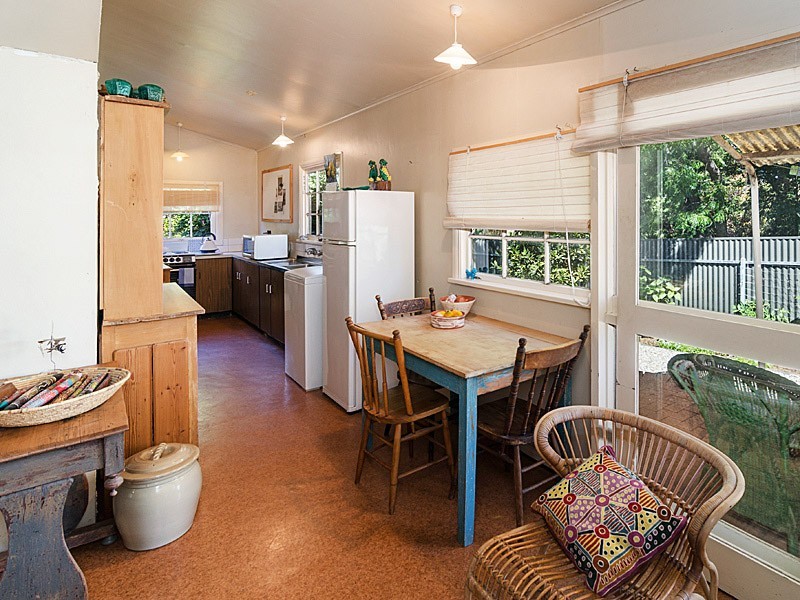 2 Rowe Street, Strathalbyn SA 5255