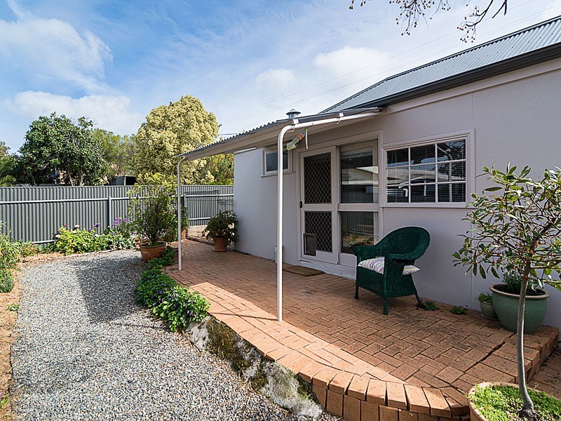 2 Rowe Street, Strathalbyn SA 5255