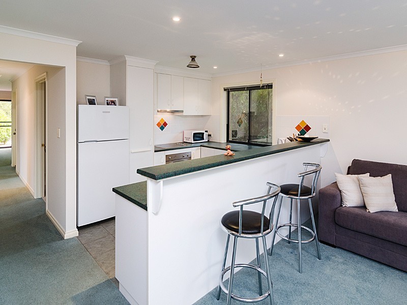 61 Parker Avenue, Strathalbyn SA 5255