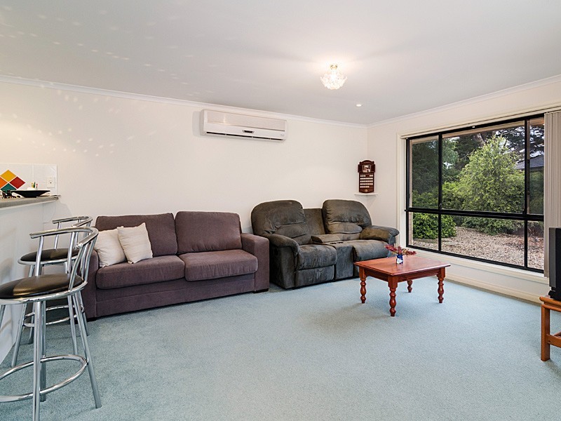 61 Parker Avenue, Strathalbyn SA 5255