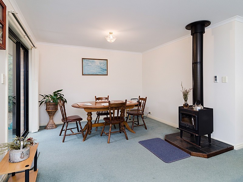 61 Parker Avenue, Strathalbyn SA 5255