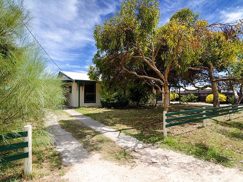 21 Naturi Street, Milang SA 5256