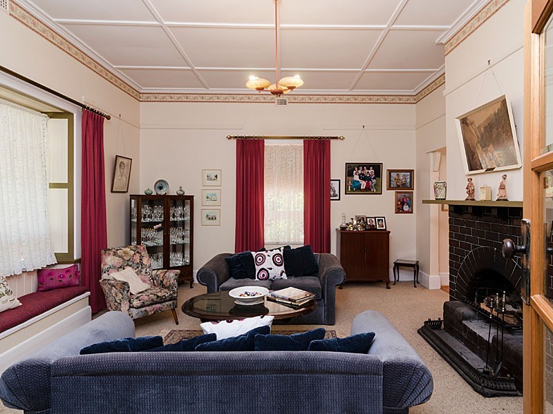 7 Sunter Street, Strathalbyn SA 5255