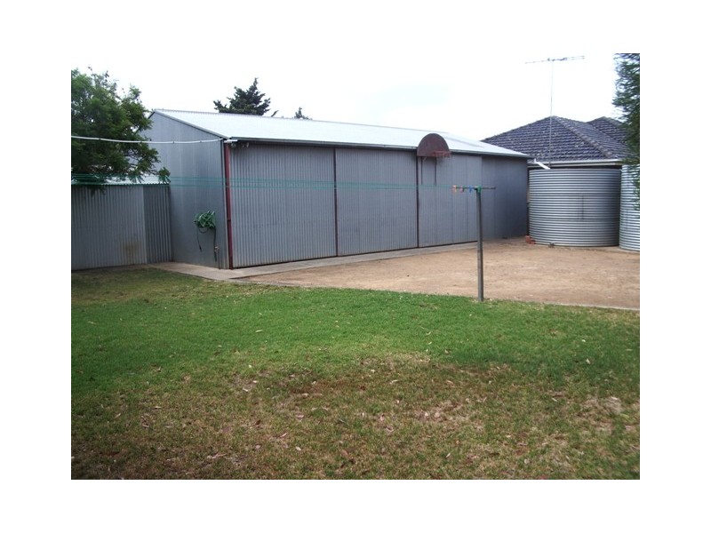 20 Milnes Road, Strathalbyn SA 5255