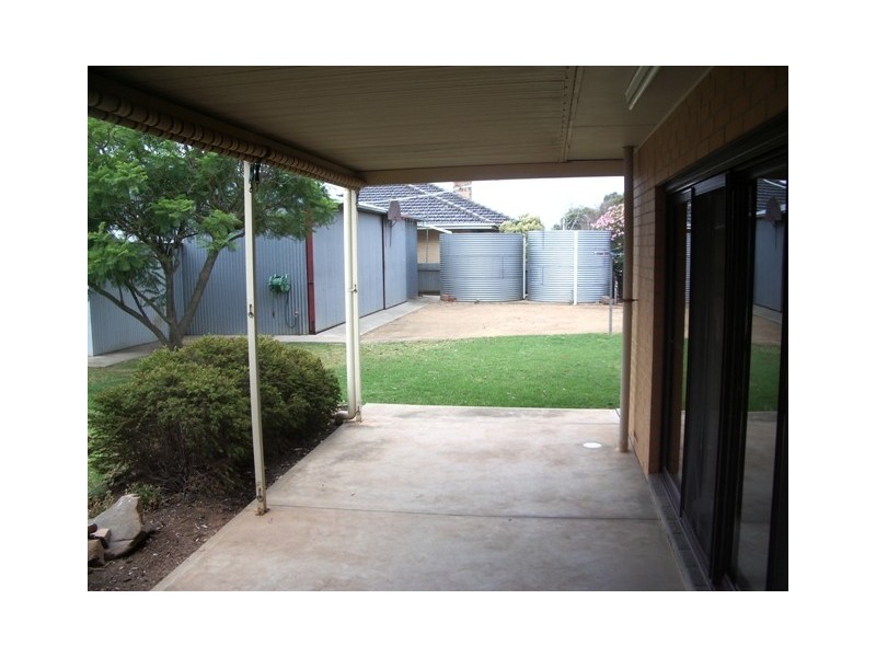 20 Milnes Road, Strathalbyn SA 5255