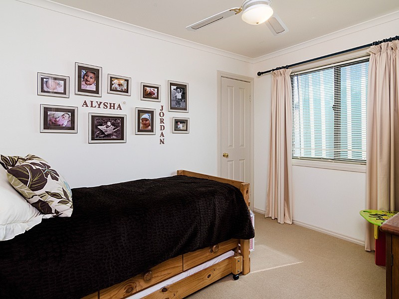 30 Burkett Drive, Strathalbyn SA 5255