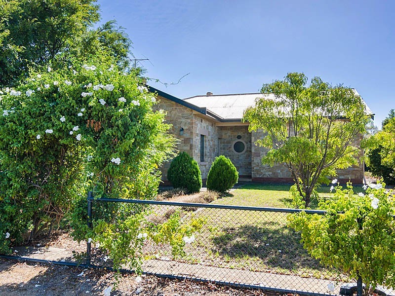 42 Murray Street, Strathalbyn SA 5255