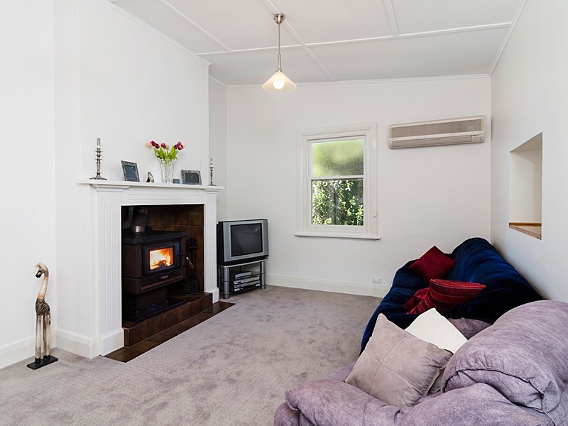 4 Love Avenue, Strathalbyn SA 5255