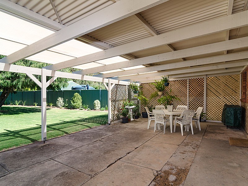 4 Love Avenue, Strathalbyn SA 5255