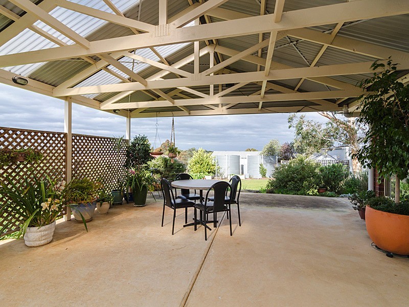 55 Marchant Road, Strathalbyn SA 5255