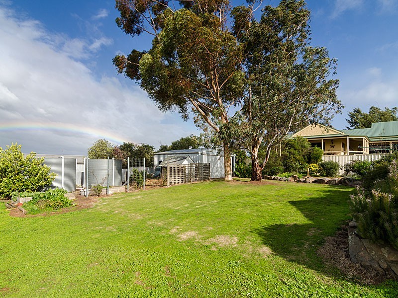 55 Marchant Road, Strathalbyn SA 5255