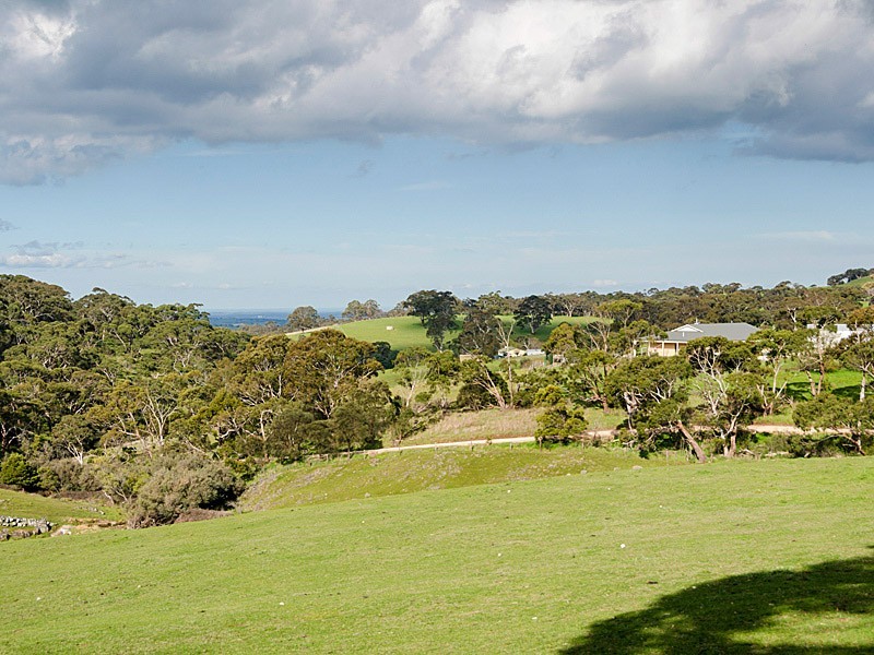 930 Old Bull Creek Rd, Meadows SA 5201