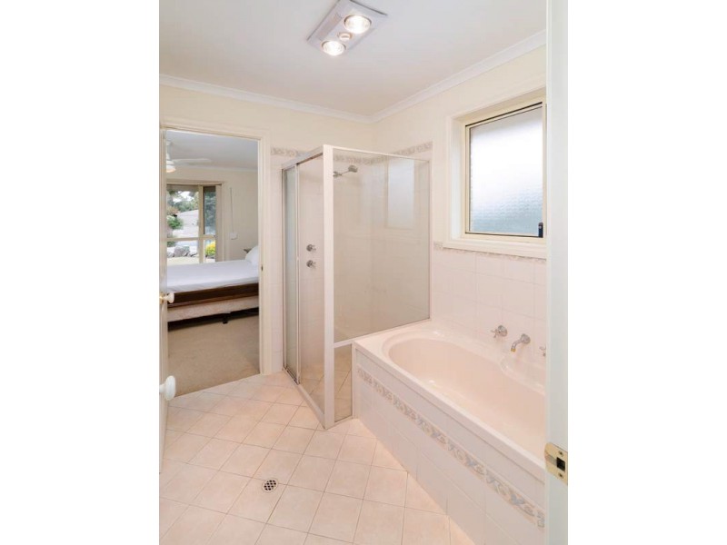 53 Parker Avenue, Strathalbyn SA 5255