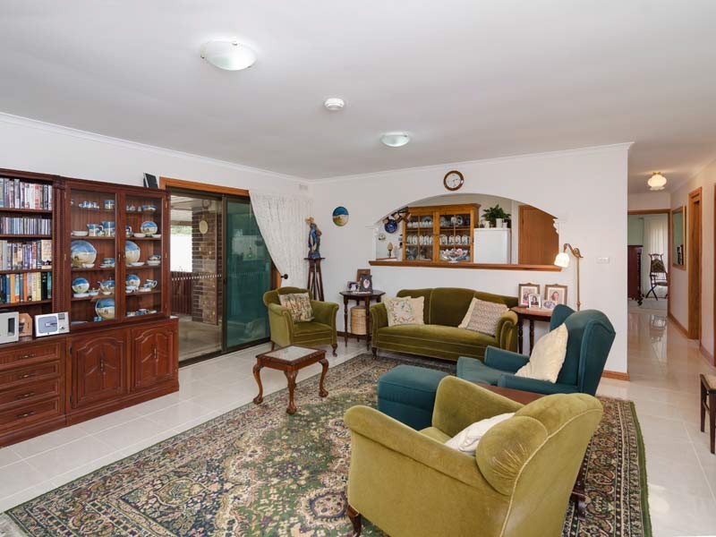 5 Neales Road, Strathalbyn SA 5255