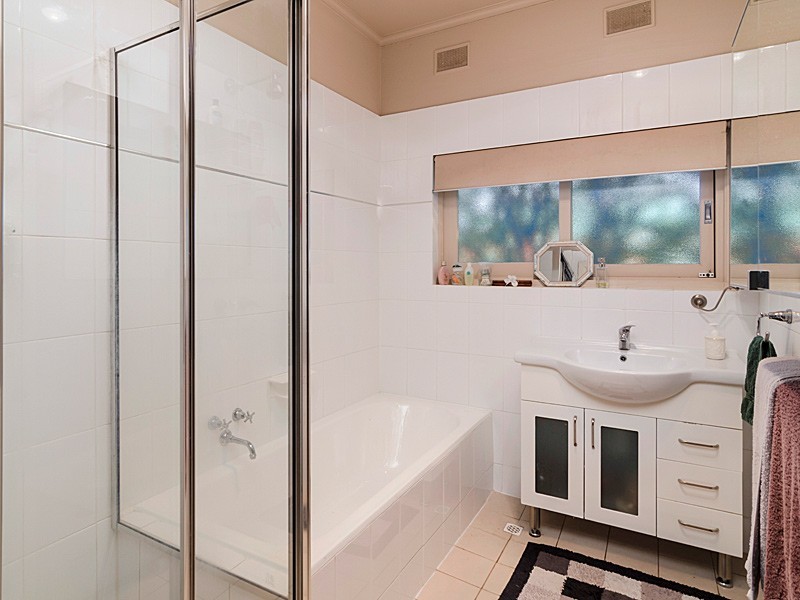 21 Hooper Road, Strathalbyn SA 5255