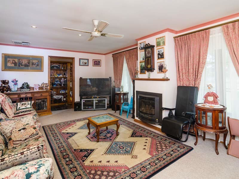 24 Angas Plains Road, Belvidere SA 5255