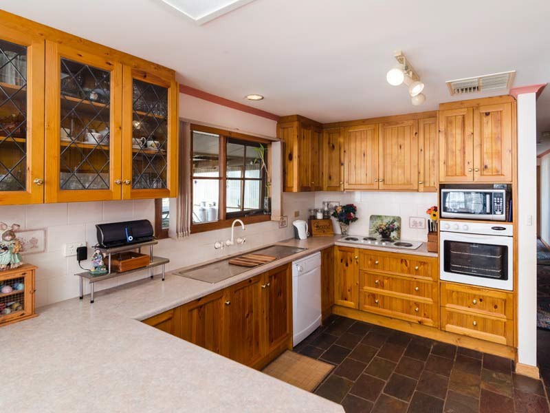 24 Angas Plains Road, Belvidere SA 5255