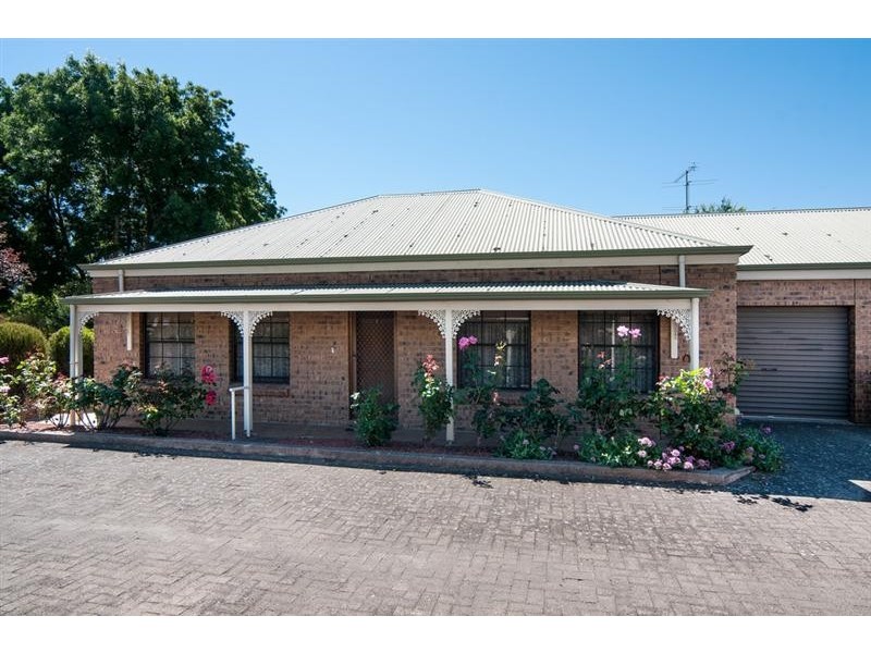 1 / 12 Commercial Road, Strathalbyn SA 5255