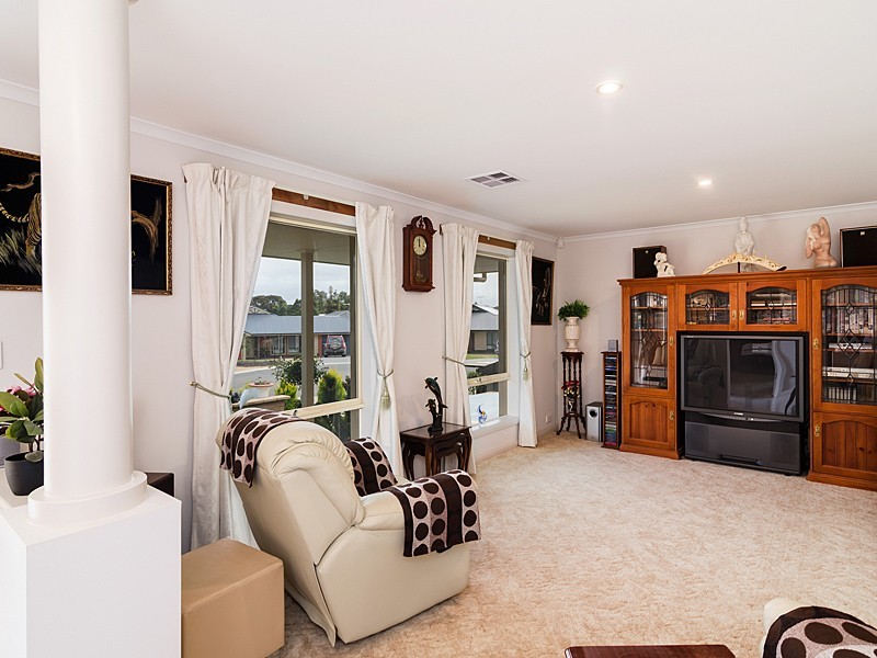 2 Brumfield Court, Strathalbyn SA 5255