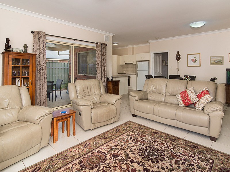 13 Strathmont Drive, Strathalbyn SA 5255