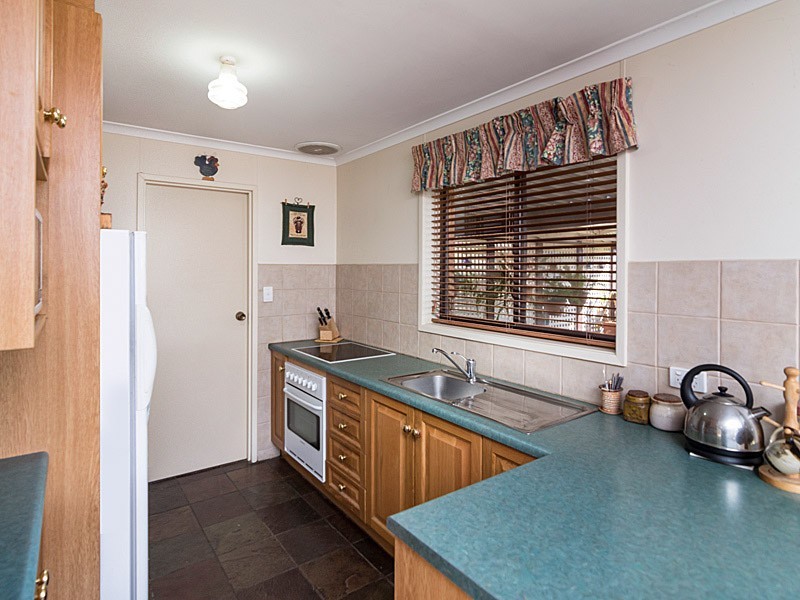 16 Milnes Road, Strathalbyn SA 5255