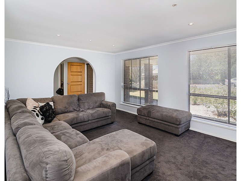 19 Stephens Avenue, Strathalbyn SA 5255