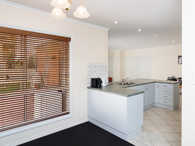 26 Manse Road, Strathalbyn SA 5255