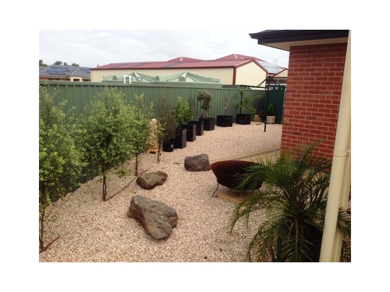 13 Strathford Way, Strathalbyn SA 5255
