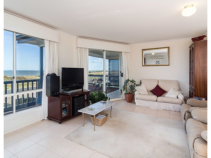 29 Lake Road, Milang SA 5256