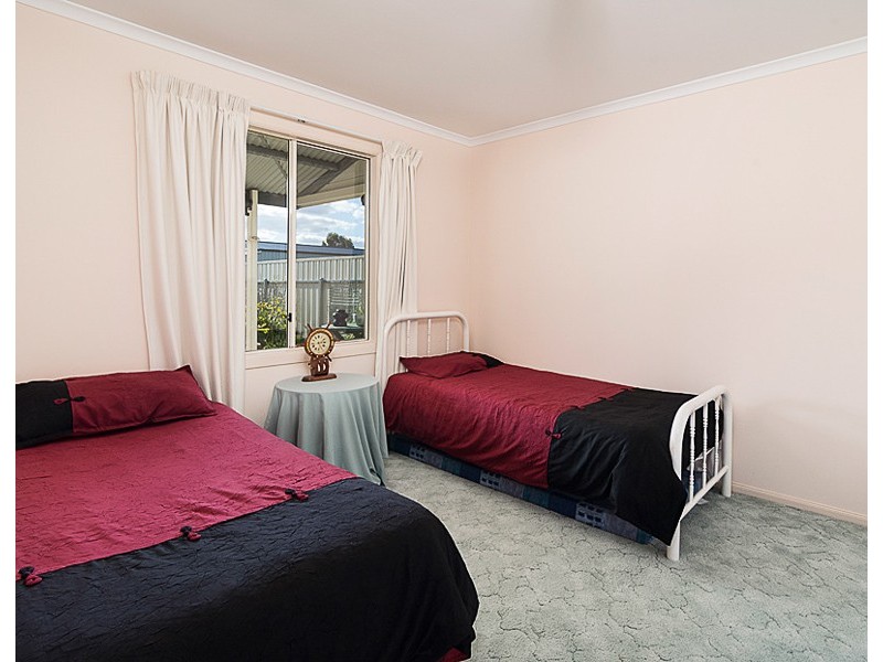 29 Lake Road, Milang SA 5256