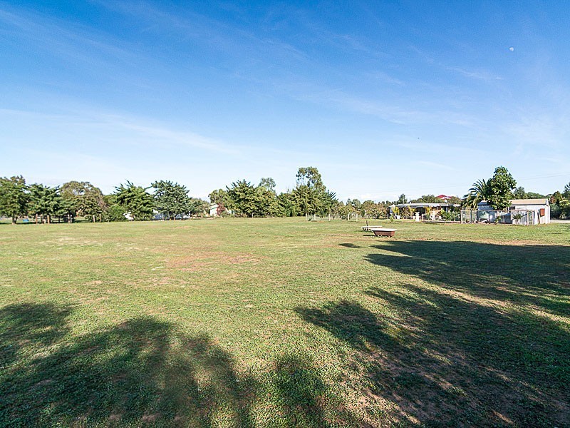 4 Collett Road, Strathalbyn SA 5255