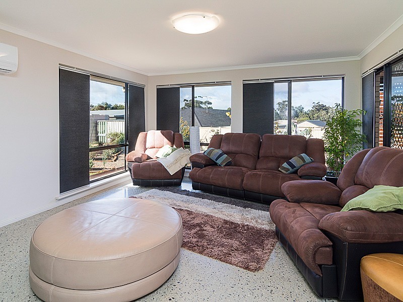 15 Berwick Crescent, Strathalbyn SA 5255