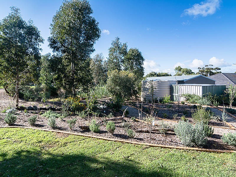 15 Berwick Crescent, Strathalbyn SA 5255