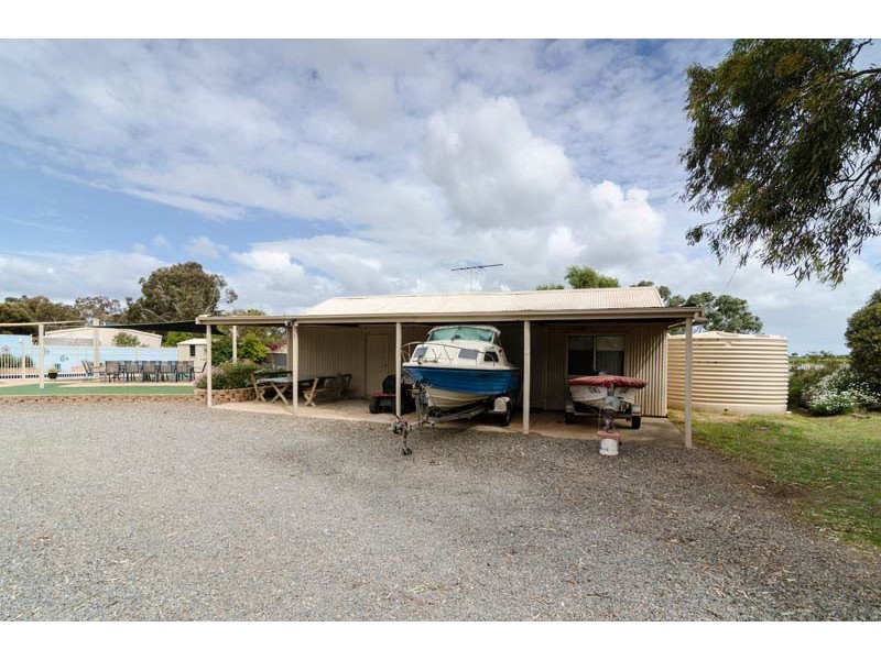 24 Angas Plains Road, Belvidere SA 5255