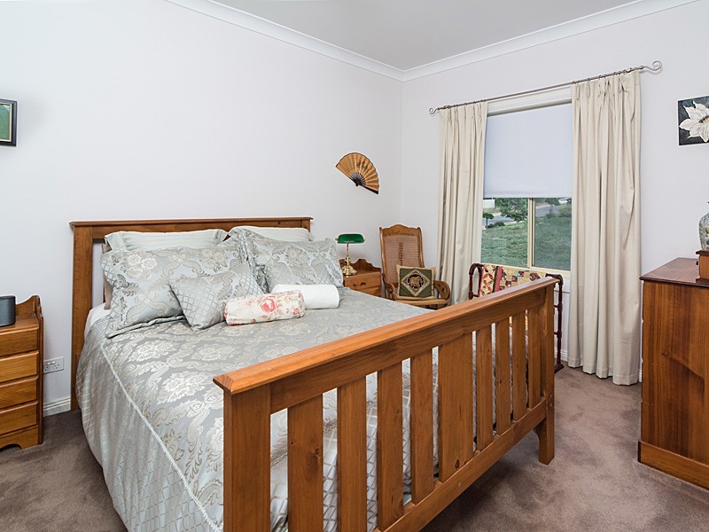 9 Fairweather Drive, Strathalbyn SA 5255