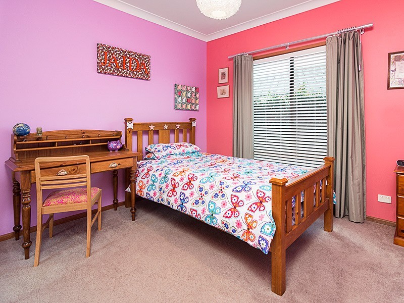 10 Bateman Street, Strathalbyn SA 5255