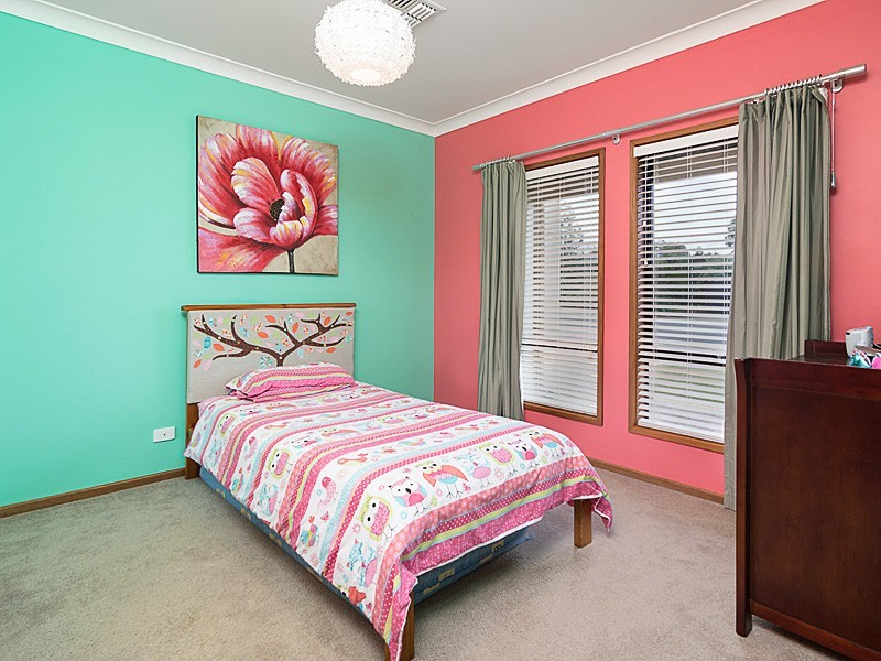 10 Bateman Street, Strathalbyn SA 5255