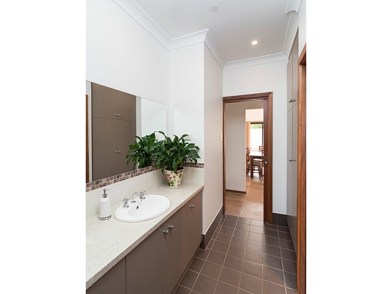 10 Bateman Street, Strathalbyn SA 5255