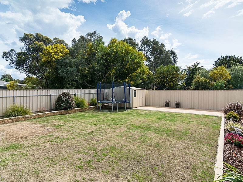 10 Bateman Street, Strathalbyn SA 5255